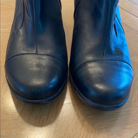 Clark’s Black Ankle Boots Size 7.5 - Picture 5 of 12